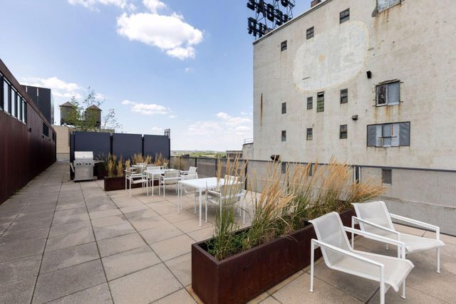 750 S 2nd Street 801, Minneapolis, MN 55401