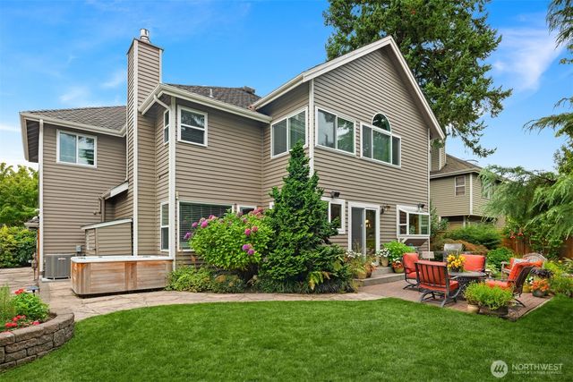 23970 SE 40th Place, Sammamish, WA 98029