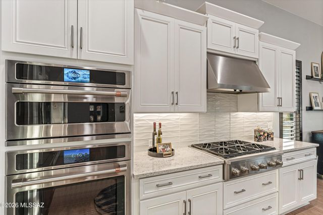 32376 S Cattle Trail, Oracle, AZ 85623