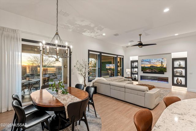 32376 S Cattle Trail, Oracle, AZ 85623