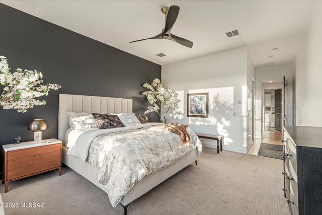 32376 S Cattle Trail, Oracle, AZ 85623