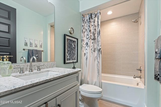 32376 S Cattle Trail, Oracle, AZ 85623