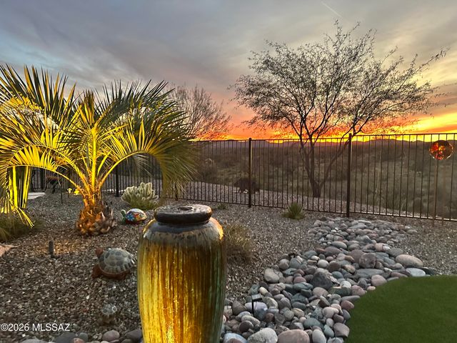 32376 S Cattle Trail, Oracle, AZ 85623