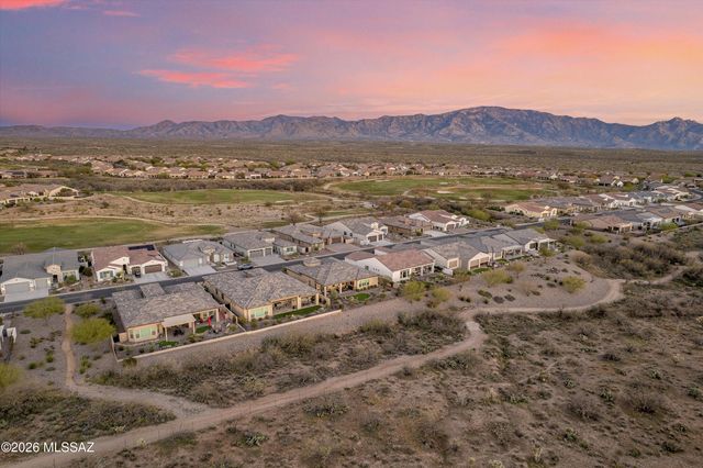 32376 S Cattle Trail, Oracle, AZ 85623