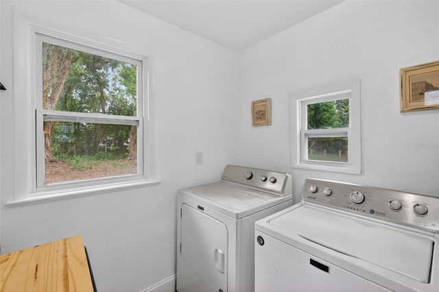 5537 LAKE STREET, Mount Dora, FL 32757