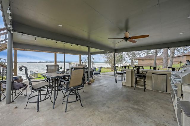 329 Sassafras Drive, Trinity, TX 75862