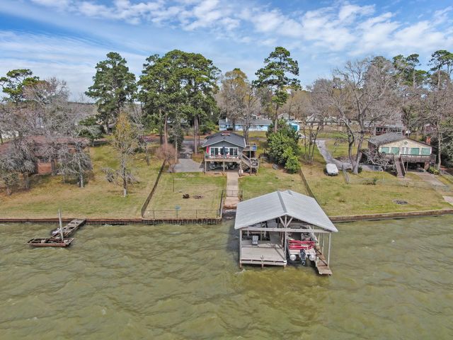329 Sassafras Drive, Trinity, TX 75862