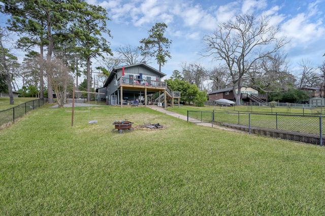 329 Sassafras Drive, Trinity, TX 75862