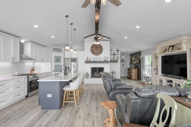 329 Sassafras Drive, Trinity, TX 75862
