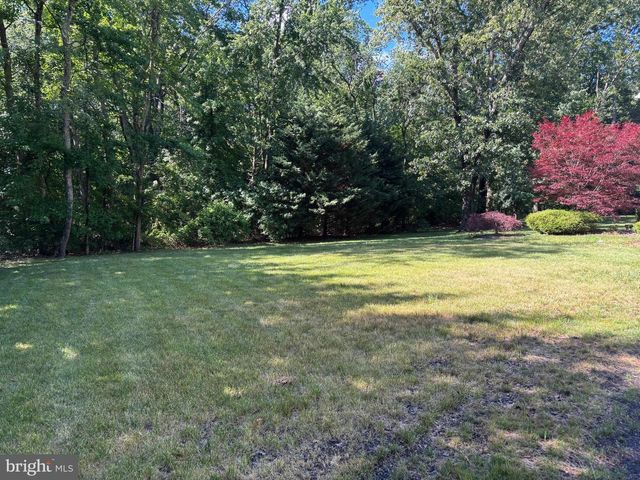 22 KUZYK, Cream Ridge, NJ 08514