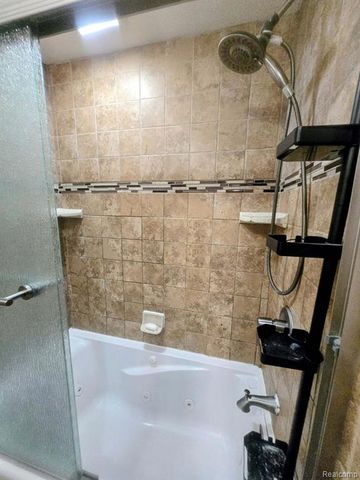 1874 Newman Street, Trenton, MI 48183