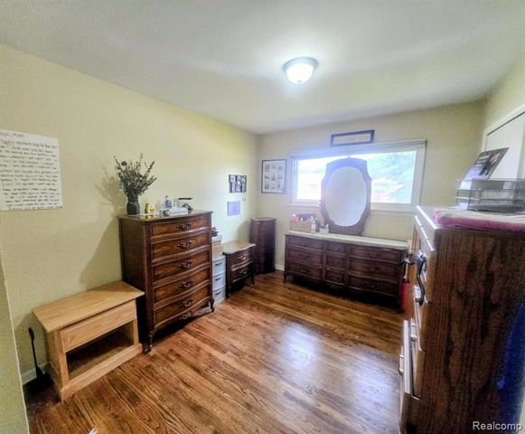1874 Newman Street, Trenton, MI 48183