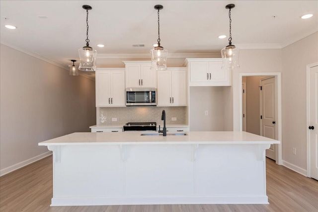 233 Bluffington Way, Marietta, GA 30066