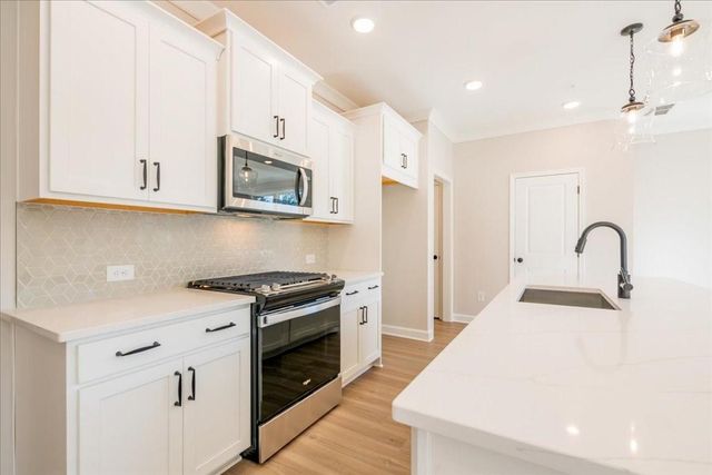 233 Bluffington Way, Marietta, GA 30066