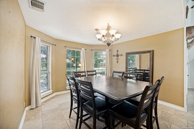 1717 EMBASSY RD, Pleasanton, TX 78064
