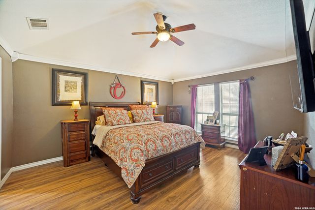 1717 EMBASSY RD, Pleasanton, TX 78064