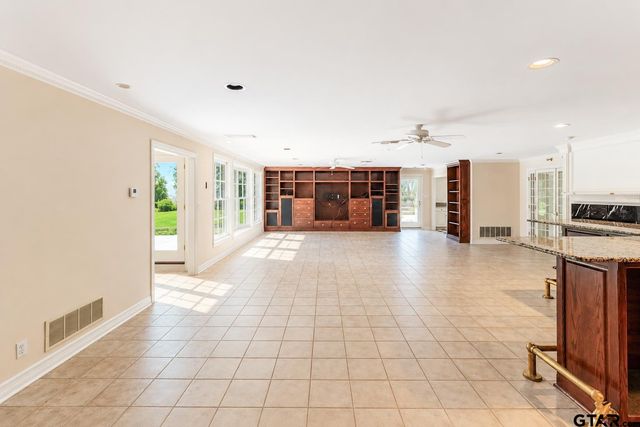 3215 Birdwell, Tyler, TX 75701