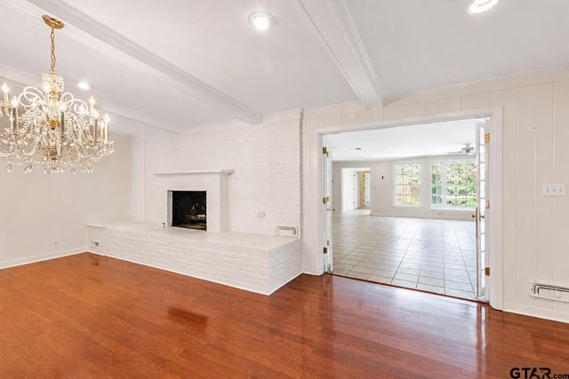 3215 Birdwell, Tyler, TX 75701
