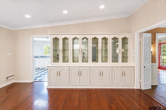 3215 Birdwell, Tyler, TX 75701