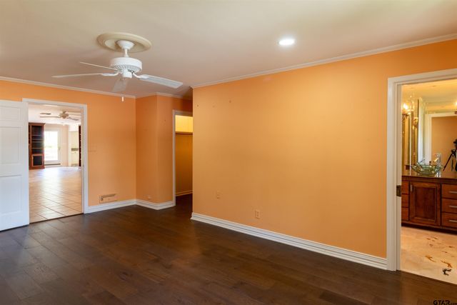 3215 Birdwell, Tyler, TX 75701