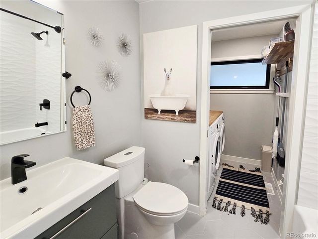 2635 S Garfield Way, Denver, CO 80210