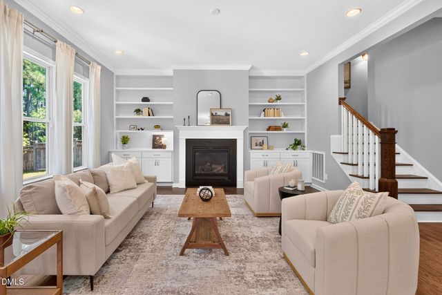 240 Keythorpe Lane, Cary, NC 27519