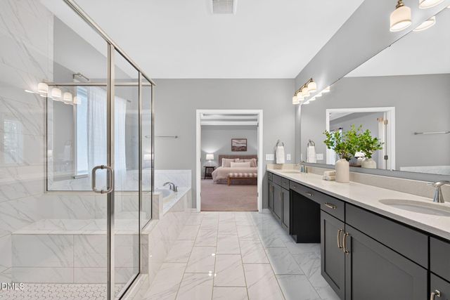 240 Keythorpe Lane, Cary, NC 27519