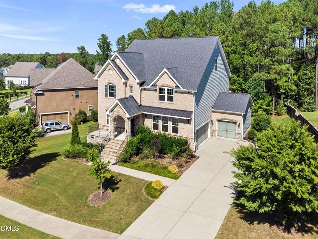 240 Keythorpe Lane, Cary, NC 27519