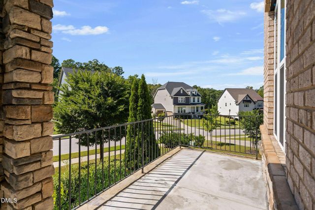 240 Keythorpe Lane, Cary, NC 27519