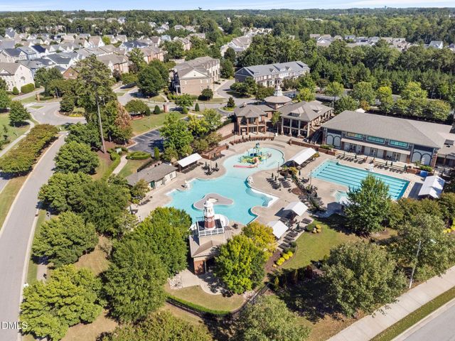 240 Keythorpe Lane, Cary, NC 27519