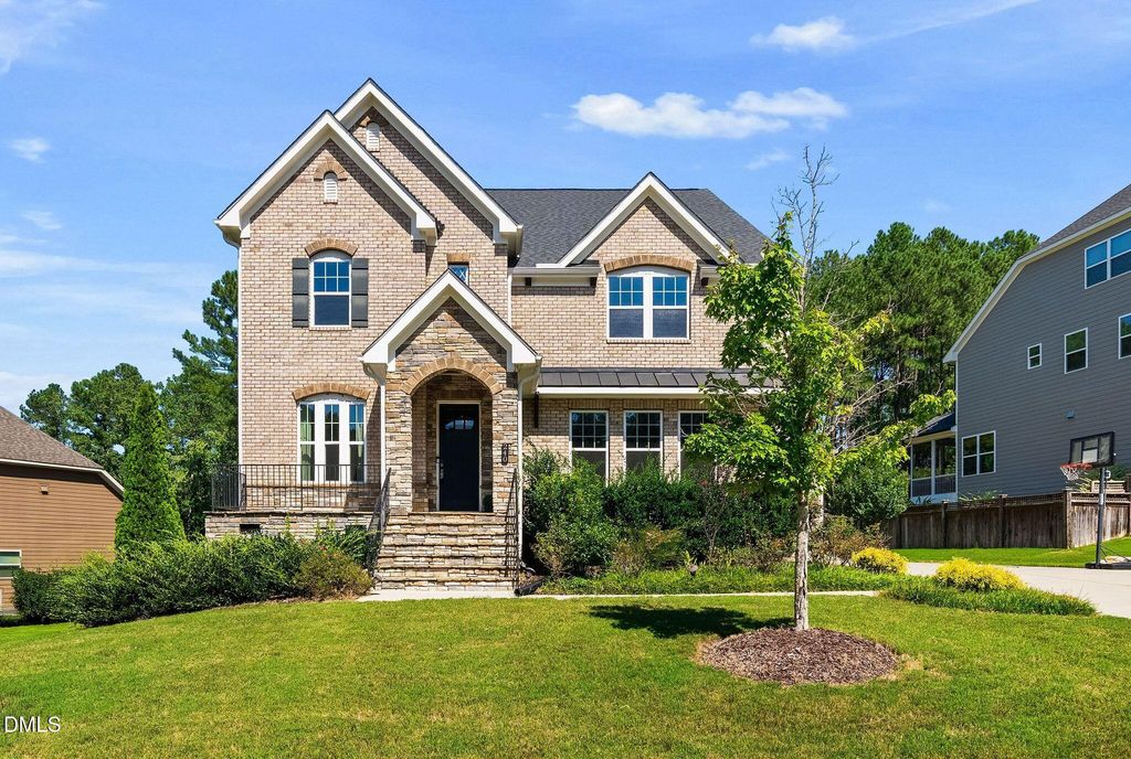 240 Keythorpe Lane, Cary, NC 27519