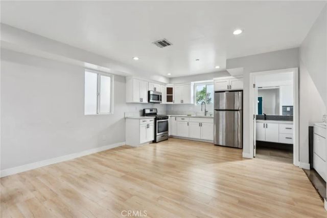 2806 Cudahy Street, Huntington Park, CA 90255