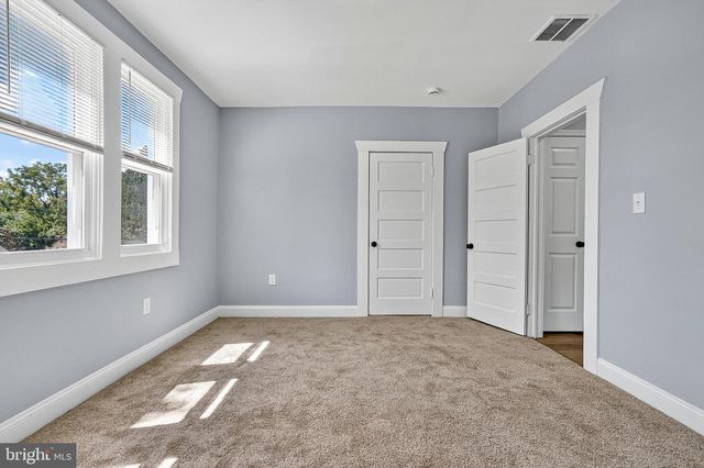 4600 BAYONNE AVE, Baltimore, MD 21206