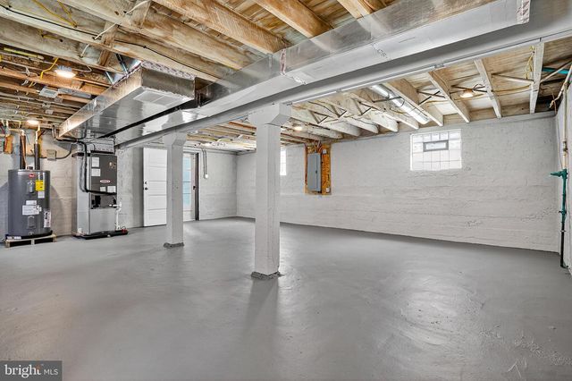 4600 BAYONNE AVE, Baltimore, MD 21206