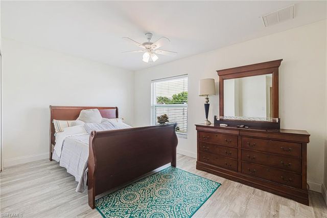 1926 SE 18th AVE, Cape Coral, FL 33990