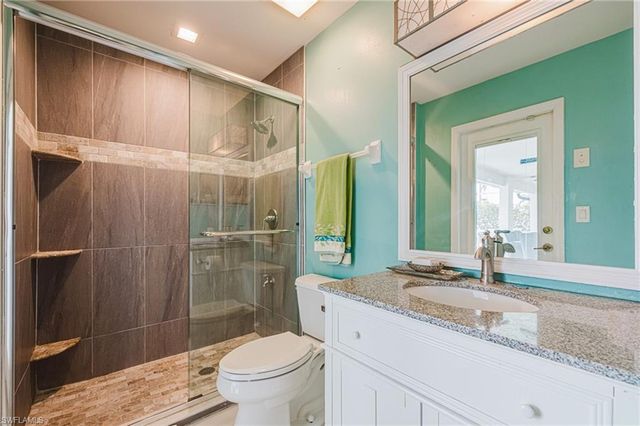 1926 SE 18th AVE, Cape Coral, FL 33990