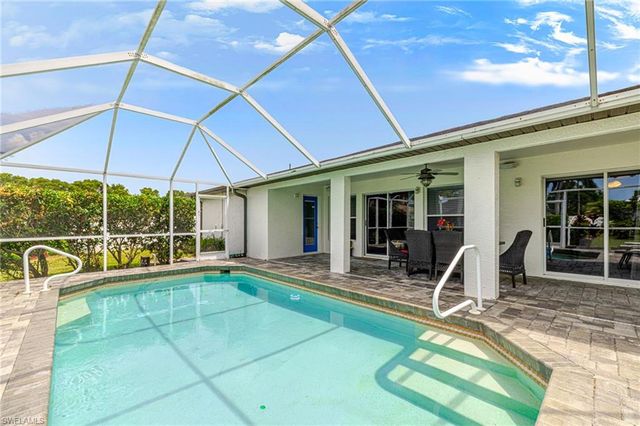 1926 SE 18th AVE, Cape Coral, FL 33990