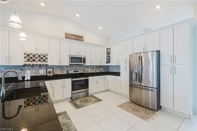 1926 SE 18th AVE, Cape Coral, FL 33990