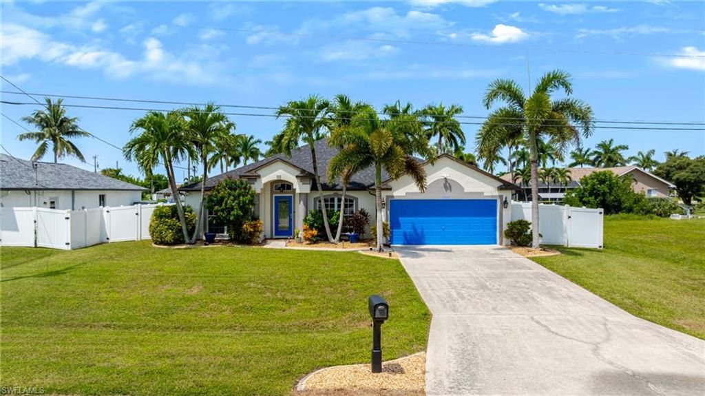 1926 SE 18th AVE, Cape Coral, FL 33990