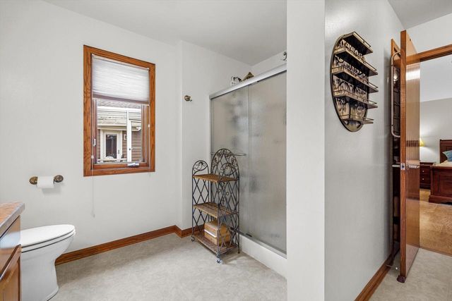 12629 Blue Stem TRAIL, Caledonia, WI 53108