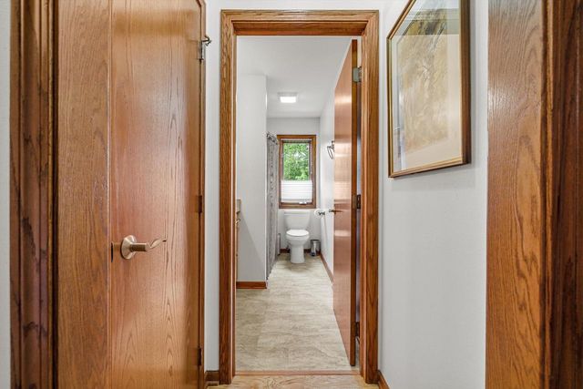 12629 Blue Stem TRAIL, Caledonia, WI 53108