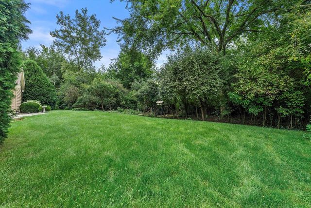 12629 Blue Stem TRAIL, Caledonia, WI 53108