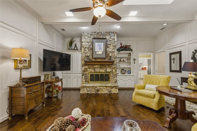 6306 Oakleaf Road, Dallas, TX 75248