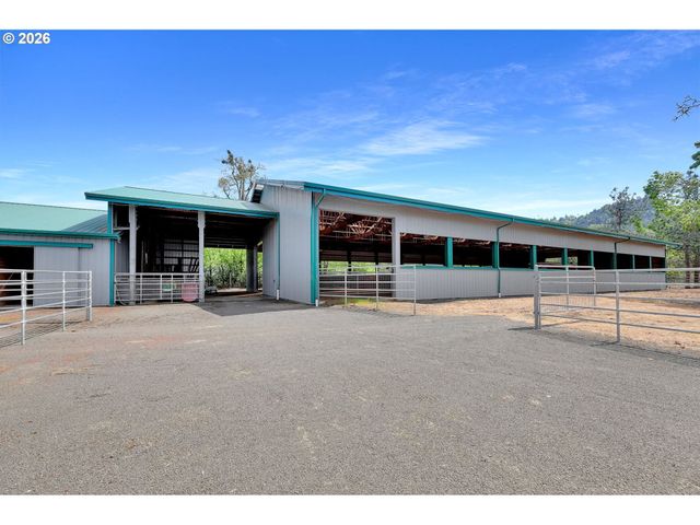 37410 HILLS CREEK Rd, Springfield, OR 97478