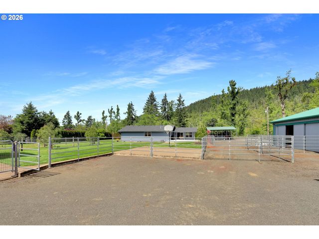 37410 HILLS CREEK Rd, Springfield, OR 97478