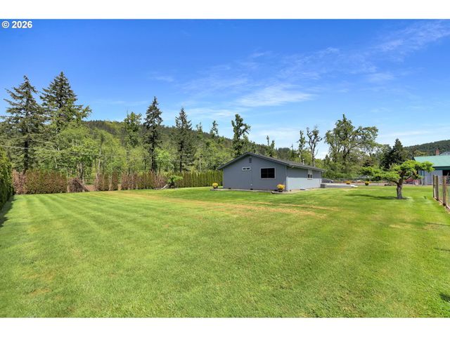 37410 HILLS CREEK Rd, Springfield, OR 97478