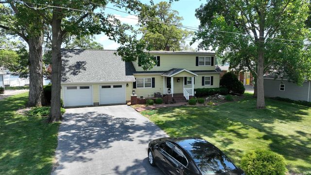 5384 E Quiet Water Ct Court, Monticello, IN 47960