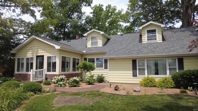 5384 E Quiet Water Ct Court, Monticello, IN 47960