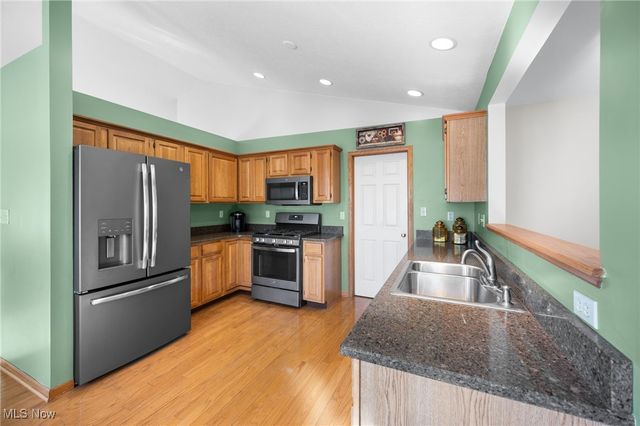 5315 Genny Drive, Medina, OH 44256