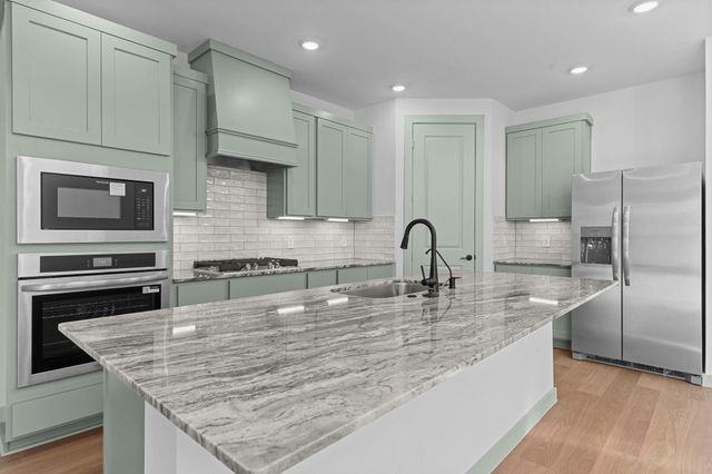 4013 Pear Tree, Pearland, TX 77581